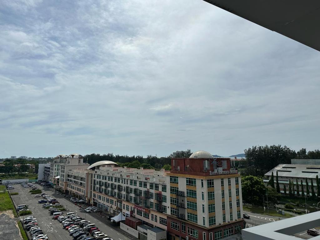 Sa Sutera Avenue Homestay Opposite Imago Kk Kota Kinabalu Exteriör bild