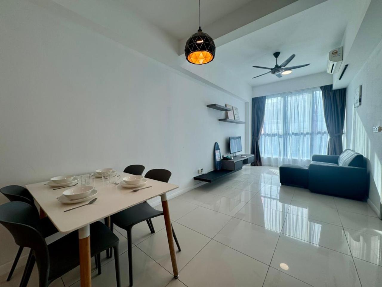 Sa Sutera Avenue Homestay Opposite Imago Kk Kota Kinabalu Exteriör bild
